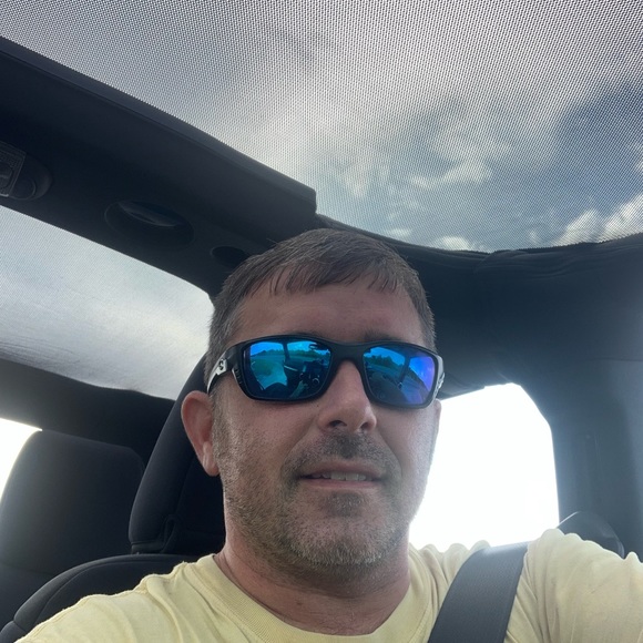 Meet your Posher, Joshua - Picture 1 of 1